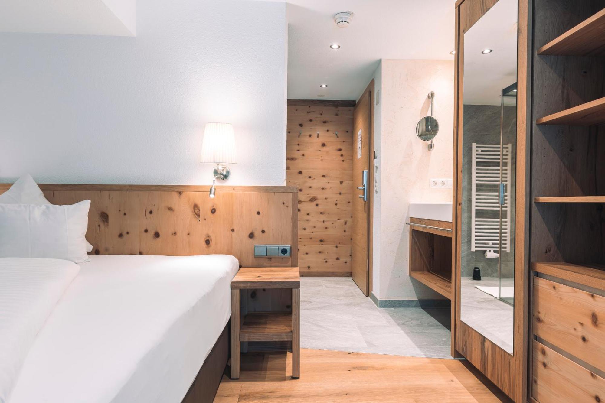 Hotel Olympia Ischgl Zewnętrze zdjęcie
