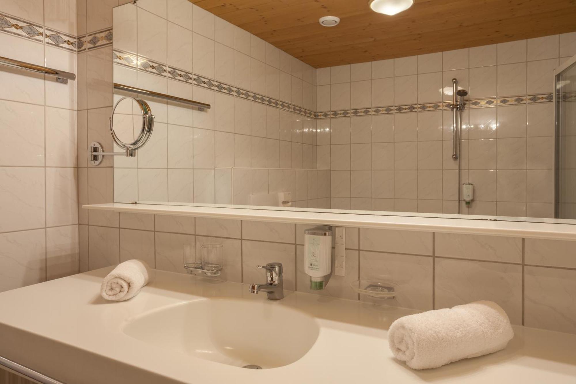 Hotel Olympia Ischgl Zewnętrze zdjęcie